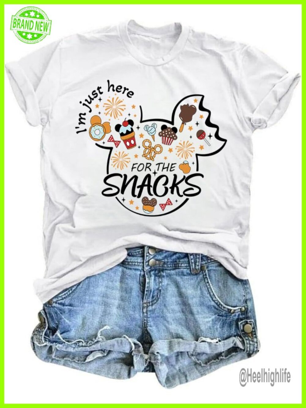 I'm Here for The Snacks Funny Foodie T-Shirt Short Sleeve Crew Neck Tee